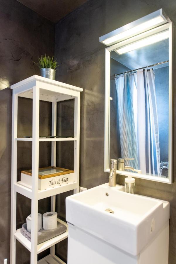 Penelope By Halu!, Central 2-Bd Apartment Tesalonika Bagian luar foto